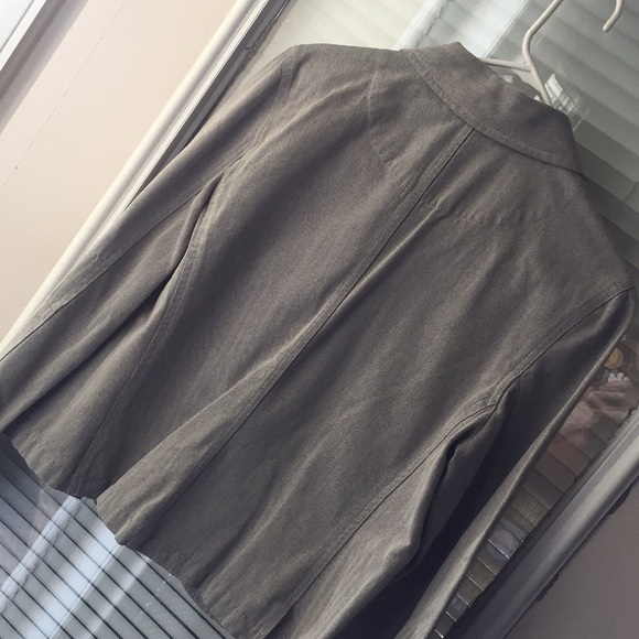 Isaac Mizrahi 2 piece Suit for Target - Picture 2 of 8